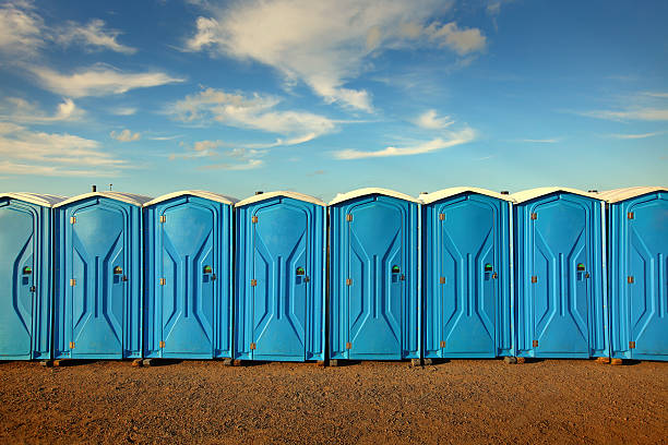 Portable Restrooms for Agricultural Sites in Clarendon Hills, IL